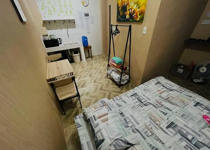 Staycation @ Jt Residences Wifi Netflix Fiber Internet Apartelle 公寓